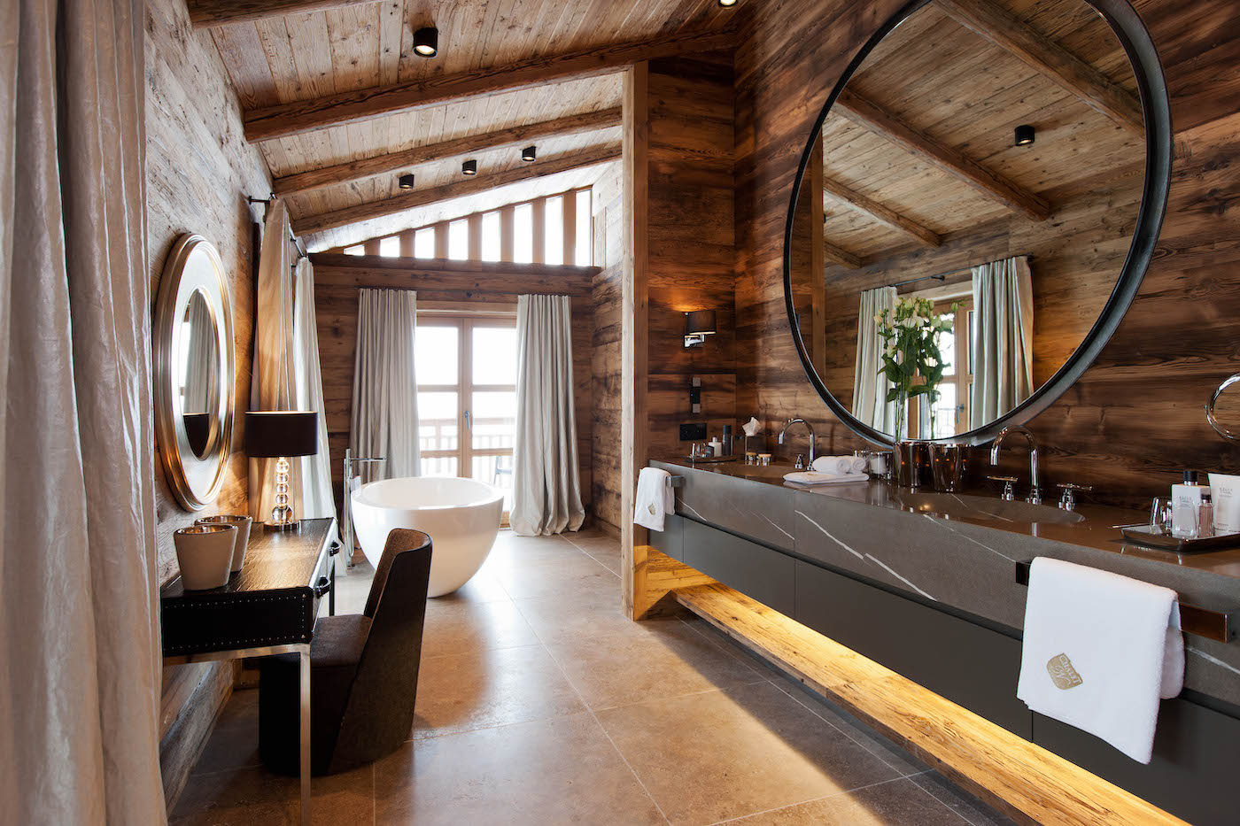 6 mountain lodges + ski chalets with must-see interiors | Effect Magazine