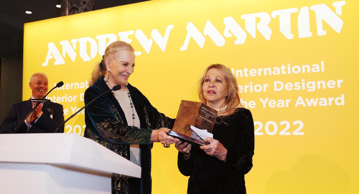 Princess Michael of Kent presenting Anouska Hempel with the Andrew Martin Lifetime Achievement Award (Effect Magazine)
