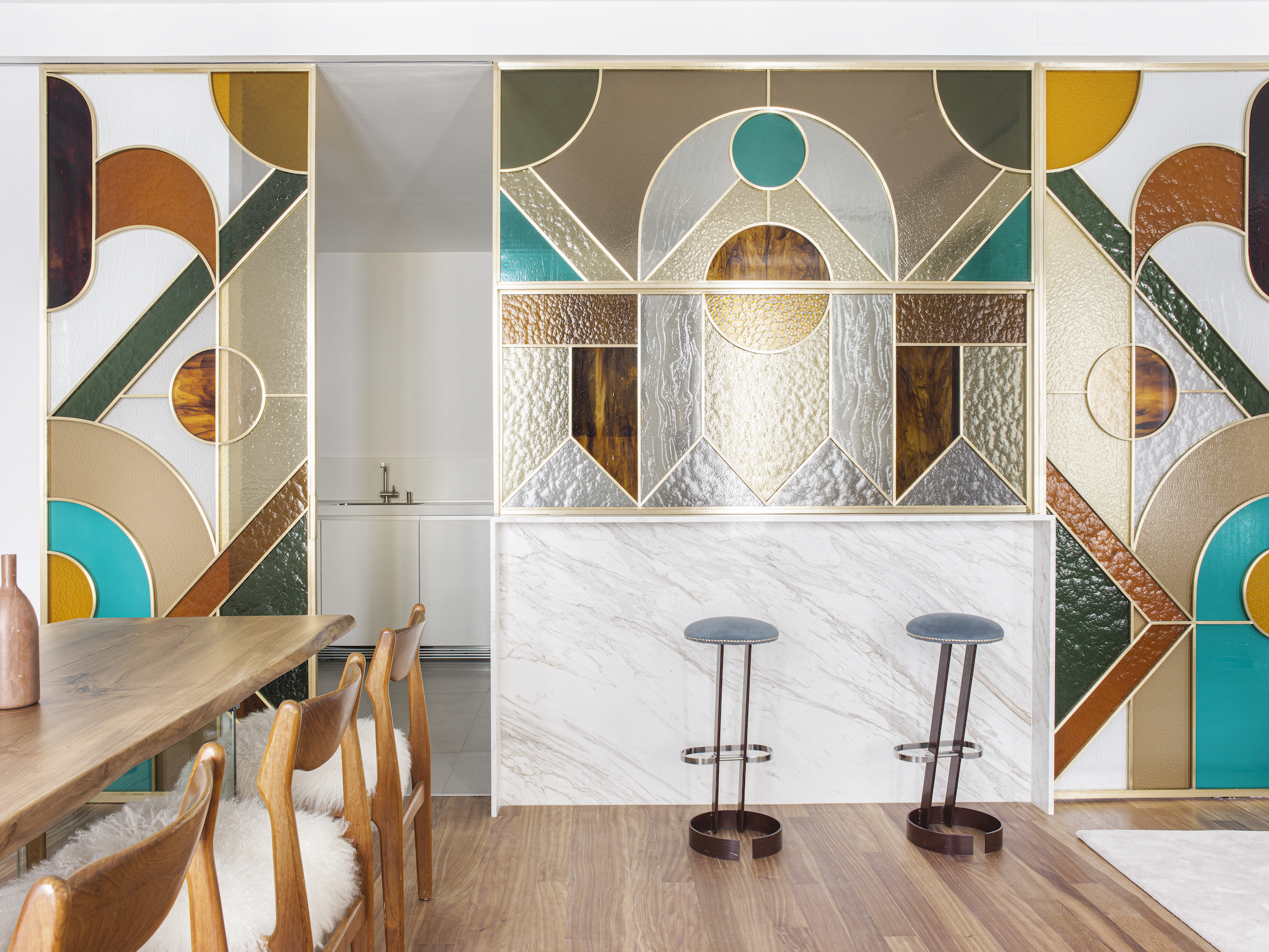 Emerging kitchen design trend – stained glass - Effect Magazine