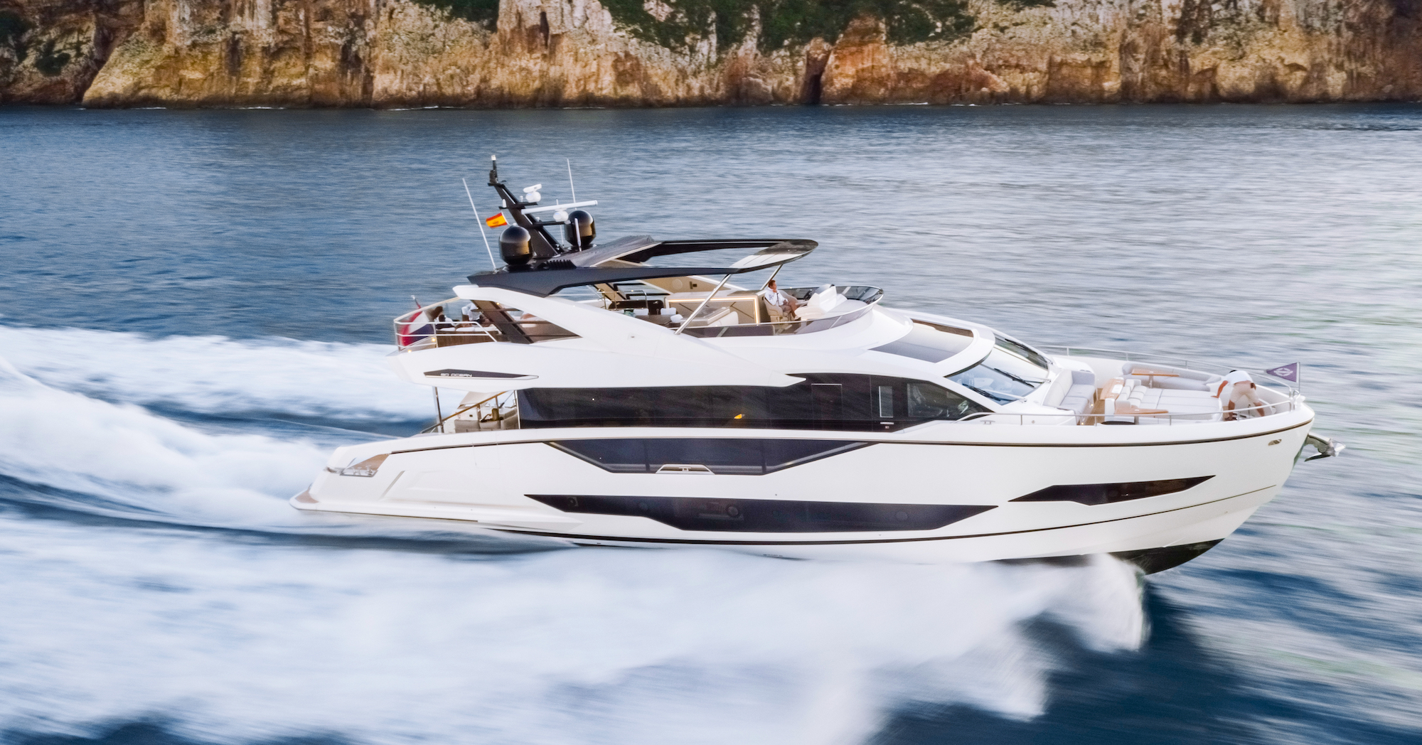 British-built yacht 90 Ocean by the Sunseeker shipyard at Miami International Boat Show in Effect Magazine