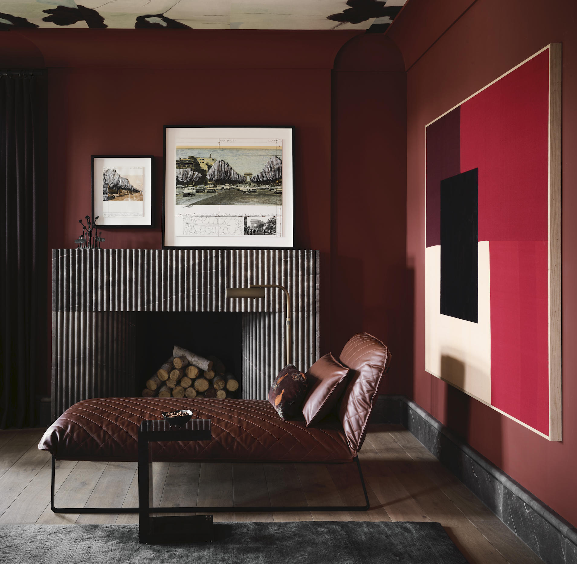 Chad Dorsey creates a perfect union of modernist art, mid-century design, geometric lines and a red-spectrum palette in this San Francisco Designer Showhouse