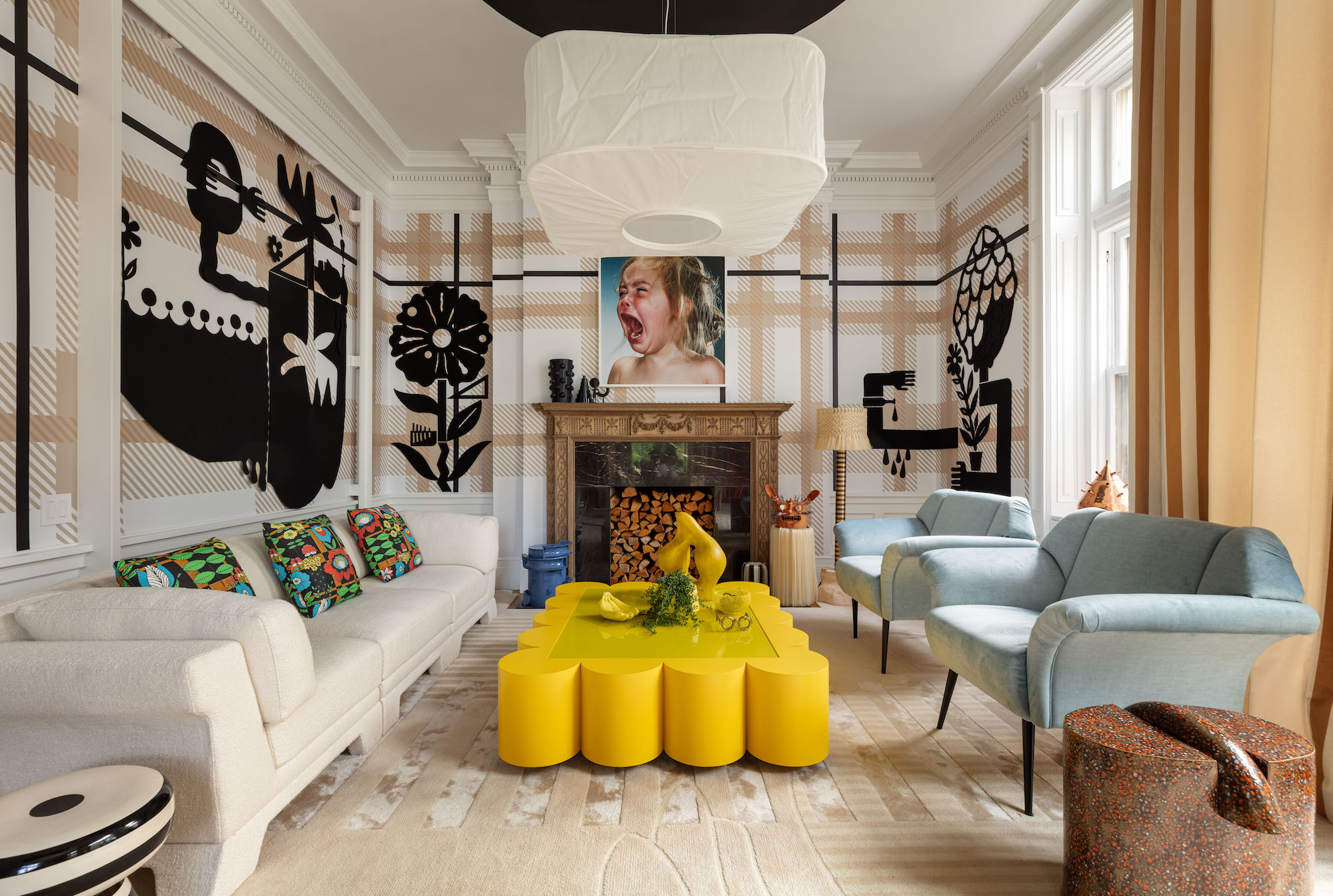 Living room by interior designer Ghislaine Viñas at Kips Bay Decorator Show House New York 2023 in Effect Magazine
