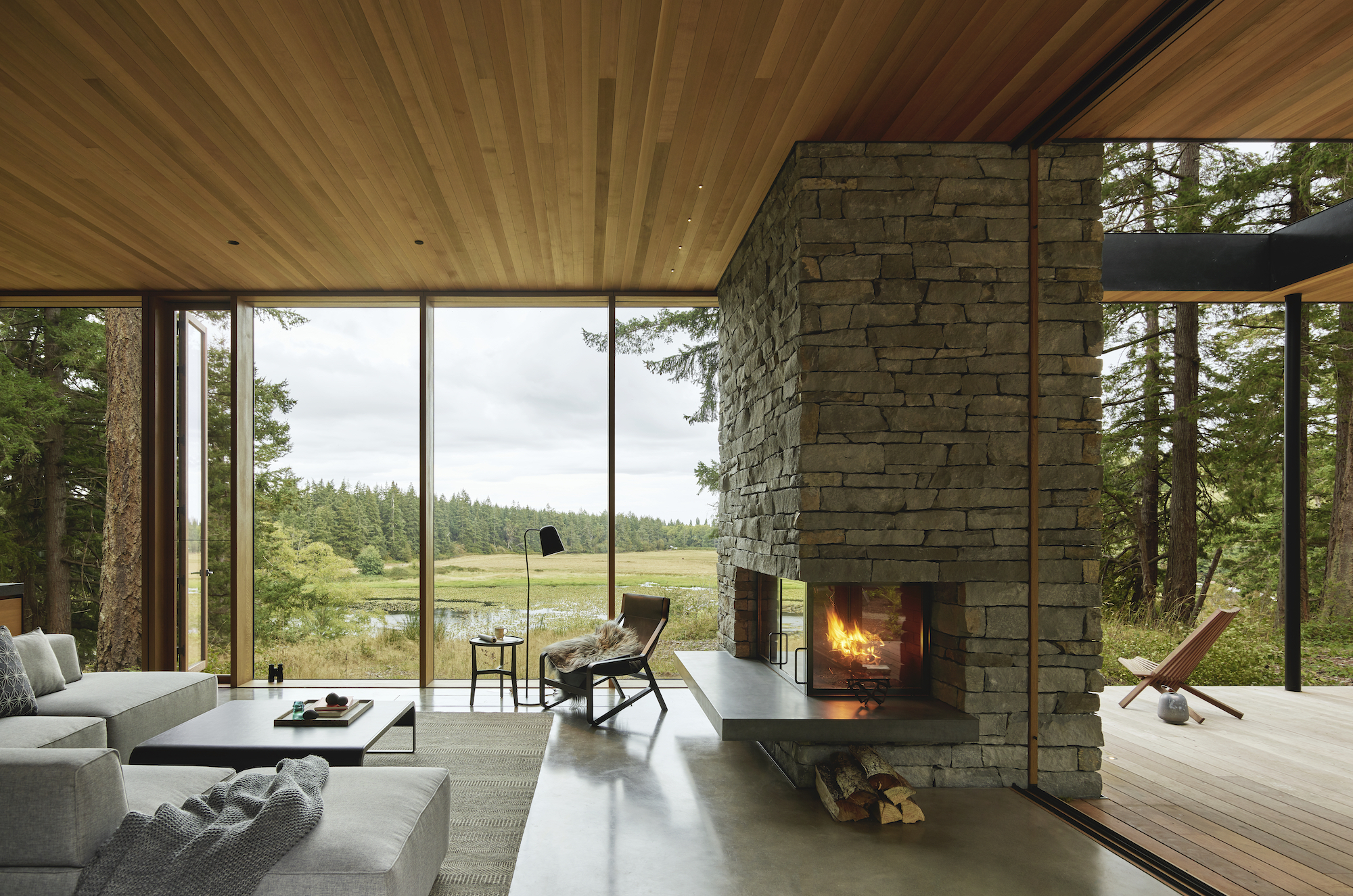 modernist farmhouse in Puget Sound created by Mwworks in Effect Magazine